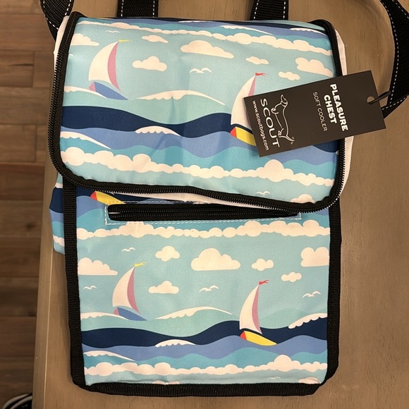 NEW WITH TAGS Scout Totes Ma Boats Pleasure Chest Soft Cooler - Picture 11 of 16